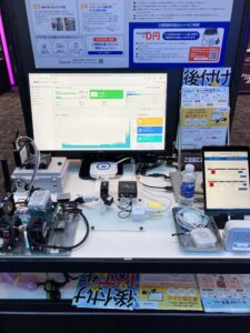 SORACOM Discovery 2026 旭光電機の展示ブース。卓上アップの写真。